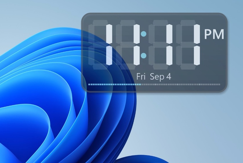 Desktop Mini Clock on Windows, showing 11:11 PM, Friday 4 September.